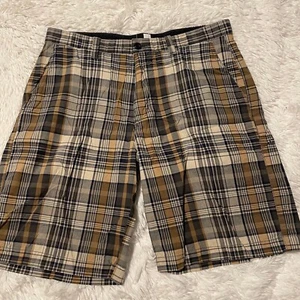 Saks Fifth Avenue Threads Mens Size 34 Brown Plaid Shorts 10" Inseam EUC - Picture 1 of 3