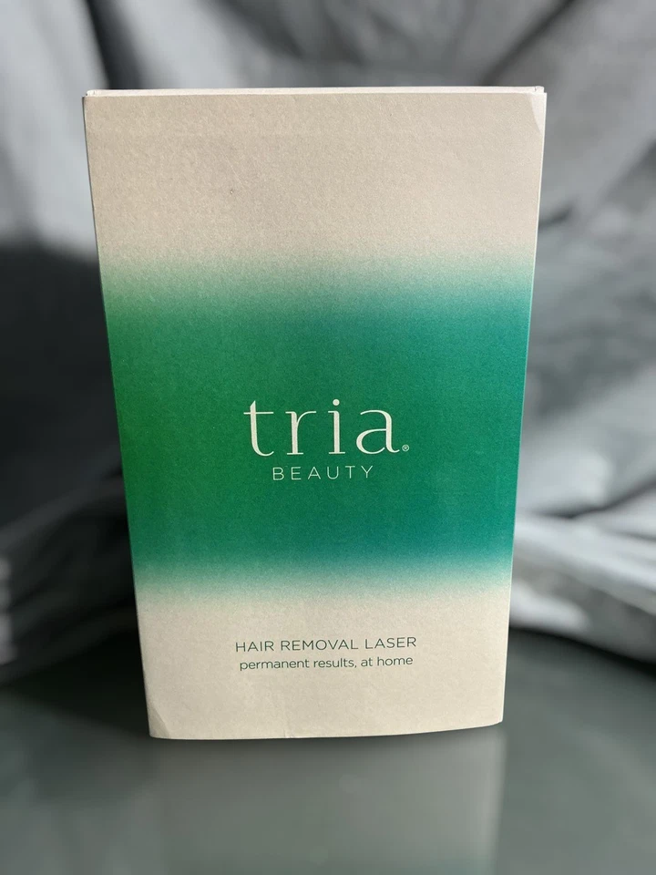 Tria Beauty 4x Permanent Hair Removal Laser | White/Green - Image 1 of 4