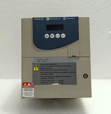 Inversor VFD de accionamiento de velocidad variable Telemecanique Altivar 28 ATV28HU29N4 1,5 kW 2 HP Foto 1 de 4