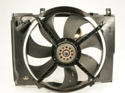 Cubierta del ventilador de refrigeración del radiador del motor Chrysler Crossfire 3.2 V6 M112 2004-2008 Foto 1 de 4