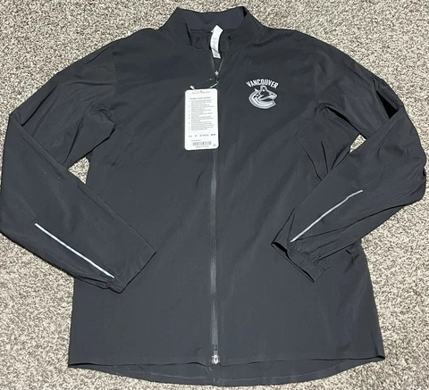 NWT Lululemon Womens Full Zip Surge Light Jacket NHL Vancouver Canucks Medium Cover