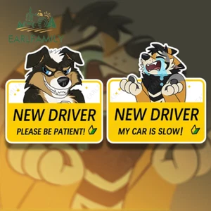 EARLFAMILY 5.1" Anime Peludo Nuevo Conductor Advertencia Coche Calcomanías Vinilo Ventanas Pegatinas - Imagen 1 de 3