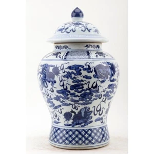 NEW CHINESE ORIENTAL PORCELAIN FOO DOG MOTIF BLUE WHITE GINGER JAR 18.5" - Picture 1 of 6