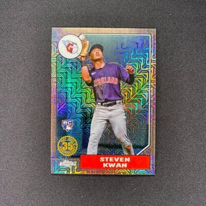 Topps Silver Pack 2022 Steven Kwan Chrome Rookie/25 Orange Mojo '87 Throwback - Imagen 1 de 7