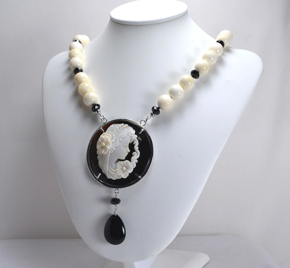 COLLANA IN ARGENTO 925 CON CONCHIGLIA ONICE E CAMMEO IN SARDONICO VOLTO AGLN 07 - Immagine 1 di 3