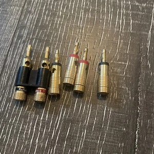Heavy Duty BANANAS Will handle Large Gauge Speaker Wire - Picture 1 of 4