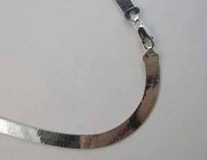 925 Sterling Silber 9 mm Fischgrät Halskette italienische Kette - alle Größen - Bild 1 von 5