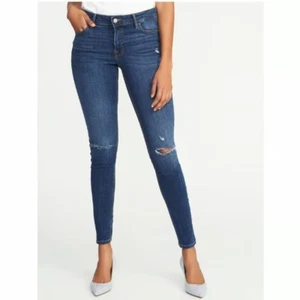 Old Navy Rockstar Jeans Super Skinny High Rise Distressed Sz 4 NWT - Picture 1 of 9