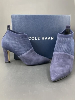 Botín Cole Haan Vannie Azul Marino Gamuza y Punto Punta Tacón Talla 7B Foto 1 de 4