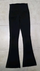Schwarze ausgestellte Leggings LULULEMON GRÖSSE 6 - Bild 1 von 4