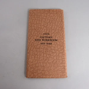 Vintage 1940s WWII Folding Chess/Checkers Board Victory Kits Workroom New York - Picture 1 of 5