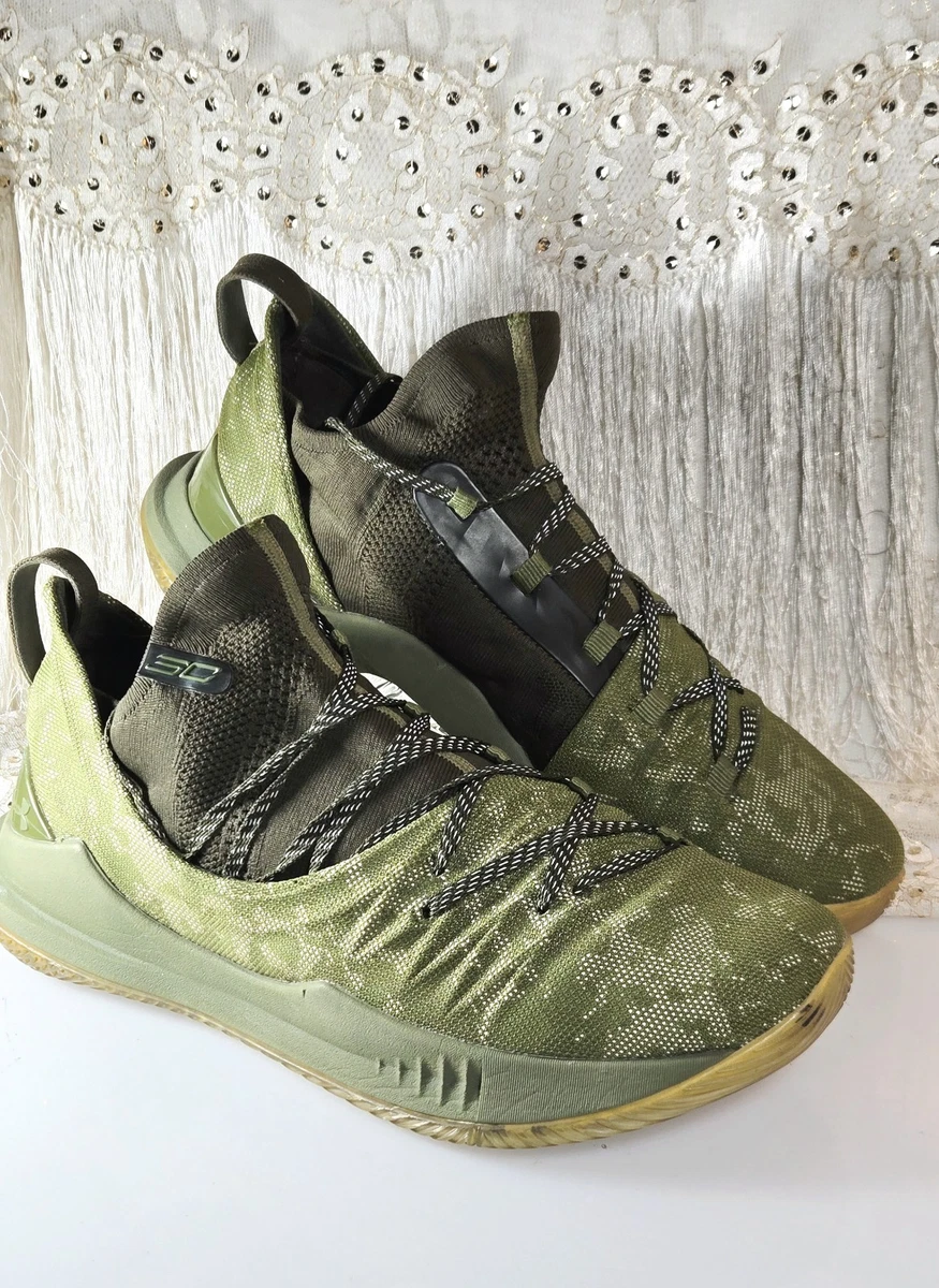 Under Armour Curry 5 Sneakers for Men for Sale | Shop Men's