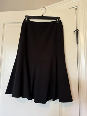 Black skirt with flare bottom, by Evan -Picone Size 4P - Image 1 of 3