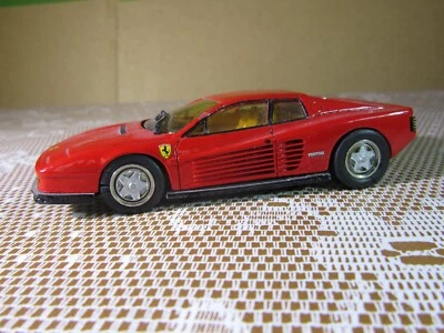 611X Record Ferrari Testarossa 1984 Auto Sportiva Rossa 1:43 Kit Resina Montato - Immagine 1 di 4