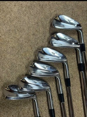 Mizuno Pro 221 Irons #5-9,Pw(6Clubs)/Dynamic Gold 105/Flex:Stiff/ Iron set - Image 1 of 4