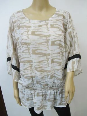 Kate & Mallory Geo Printed Kimono Sleeve Smocked Waist Top Size M~1X - Image 1 of 2
