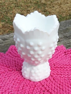 FENTON Hobnail Milk Glass Footed EGG HOLDER 4", Nice Condition. No Logo, VTG. - Picture 1 of 5