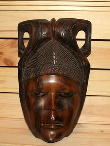 Vintage afrikanische Handschnitzerei Holz Wandbehang Maske - Bild 1 von 7