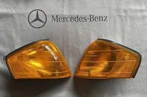 Mercedes Benz R129 SL320 500 600 OEM Automotive Lighting turn signal Set. NEW ! - Picture 1 of 2