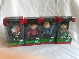 Forever Fun Peanuts Snoopy Mini Figure Clip On 3" Christmas Decorations Lot - Picture 1 of 5