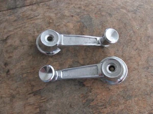 PAIR OF ORIGINAL INTERIOR WINDOW CRANK HANDLES FOR 1963 1964 DODGE DART - Picture 1 of 9