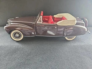 FRANKLIN MINT 1941 LINCOLN CONTINENTAL MARK I CABRIOLET Scale 1:24  - Picture 1 of 8
