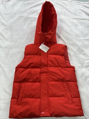 Kids Red Puffer Jacket Sleeveless Vest Full Zip Removable Hood Size 8-9 Year NEW - Image 1 of 4