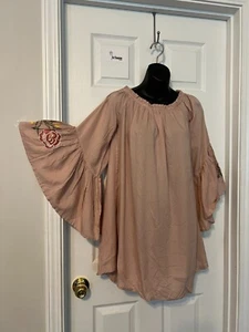 FEATHERS BRAND NWT BLUSH LADIES TUNIC SZ L - Picture 1 of 8