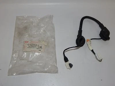Nuevo Arnés de cableado de puerta trasera derecha Isuzu Trooper 1998-2002 OEM "B"  Foto 1 de 4