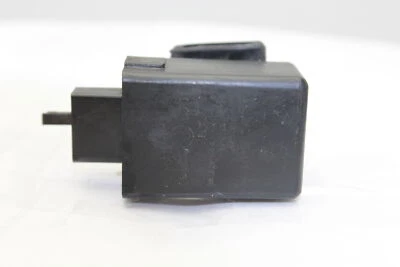 Honda VF700S 1985 VF700 sable (#433) intermitente relé intermitente  Foto 1 de 4