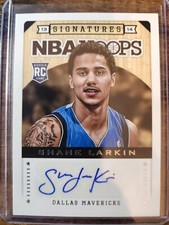 2013-14 NBA Hoops Shane Larkin Signatures Rookie RC Auto #179 Dallas Mavericks