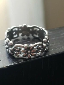 Vintage Open Work Floral Flower Pattern Floral Sterling Silver Ring Band 7.25 - Picture 1 of 6