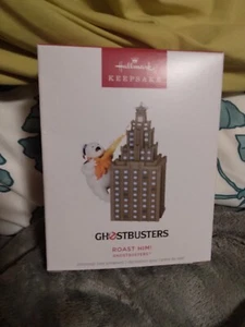 2024 Hallmark Ornament Ghostbusters ROAST HIM! Stay Puff Marshmallow -Magic - Picture 1 of 1