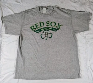 Vintage LEE Boston Red Sox St Patrick Day T-shirt Mens XL Gray Irish 2008 Clover - Picture 1 of 11