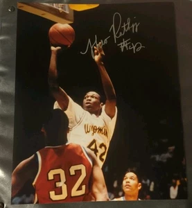 Theo Ratliff signiertes Wyoming Cowboys 8 x 10 Farbfoto  - Bild 1 von 1