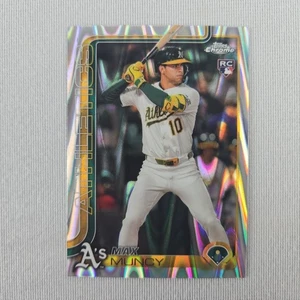 2025 Topps Chrome Max Muncy Ray Wave Refractor RC #221 Oakland Athletics - Picture 1 of 8