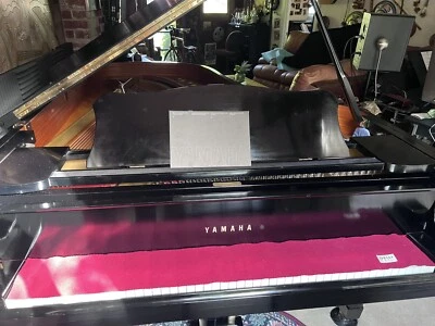 Yamaha C7, 1989, excelente Foto 1 de 4