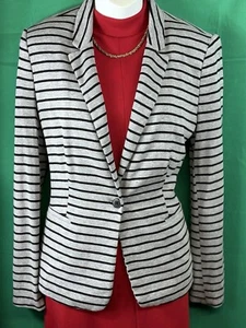 Old Navy Women's Long Sleeve Gray/Black Stripe Blazer Jacket Size SP - Picture 1 of 11