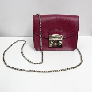Furla Leder Schultertasche Handtasche rot goldfarben Metallschloss Made in Italy - Bild 1 von 10