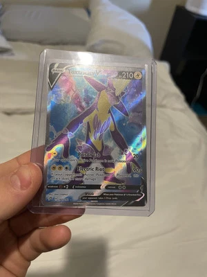 Toxtricity V (Full Art) 182/192 Swsh02: Rebel Clash Holo - Image 1 of 3