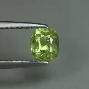 0.78 Cts_Ravishing !! Best Color_100 % Natural Unheated Chrysoberyl_Srilanka - Picture 1 of 3