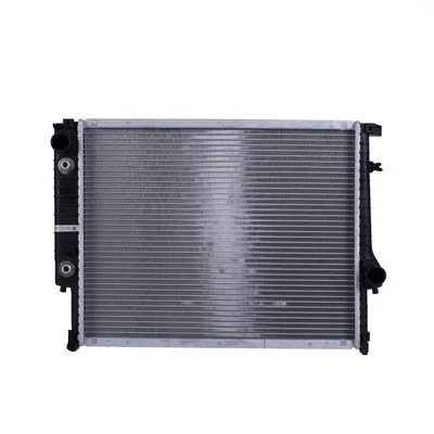 975  Radiator Fit for BMW 325i 325ix 325 1988 - 1991 2.5 2.7 L6 Foto 1 de 3