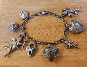Bracciale Ciondolo Cuori & Cupidi Silvertone 7-1/4" 477J - Foto 1 di 7