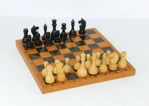 Sowjetisches Vintage Tischschach Schach UdSSR Intellektuelles Spiel 100% Original - Bild 1 von 8