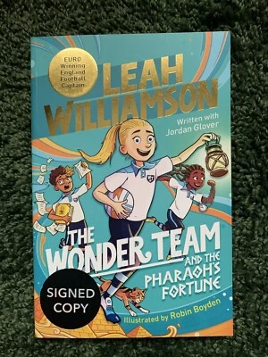 Leah Williamson - England Lionesses Football Team Captain - Signed Book - Image 1 of 3