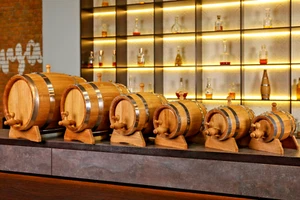 Barril de roble 1L, 2L, 3L, 5L, 10 L, 20 L, 30L - Imagen 1 de 11