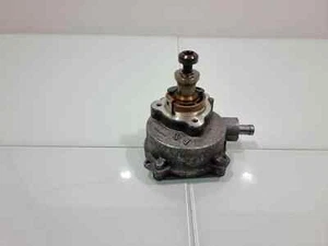 BMW 3 5 6 7 Z4 SERIES E60 E61 E63 E90 E91 Petrol N52 Engine Vacuum Pump 7519457 - Picture 1 of 6