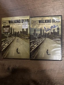The Walking Dead DVD firmato slip, custodia e inserto di Addy Miller - Zombie Girl - Foto 1 di 9