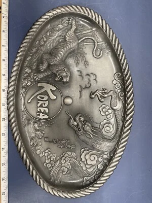 Arte de parede de metal oval de dragão e tigre da Coreia - Imagem 1 de 4