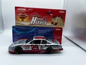 Action 2001 Chevrolet Monte Carlo #29 Kevin Harvick Goodwrench Looney Tunes 1:24 - Picture 1 of 7